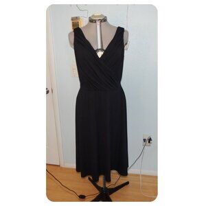 Lennie For Nina Leonard Size L Black Ruched Gathered Dress V Neck Midi NEW NWT